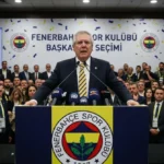 Aziz Yıldırım rekor oyla Fenerbahçe başkanı seçildi